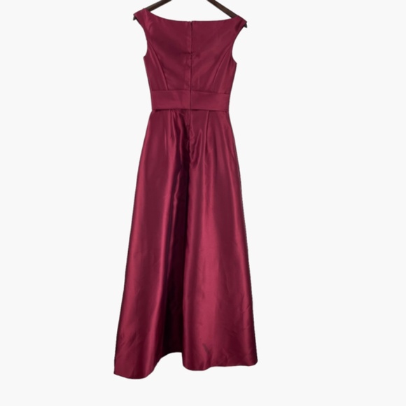 Alfred Sung Off the Shoulder Satin Maxi Dress in Burgundy‎ Red - Picture 4 of 9